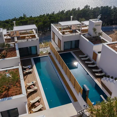 Complex Wind Rose Villa Marusici (Split-Dalmatia)