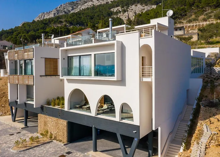 Villa Complex Wind Rose